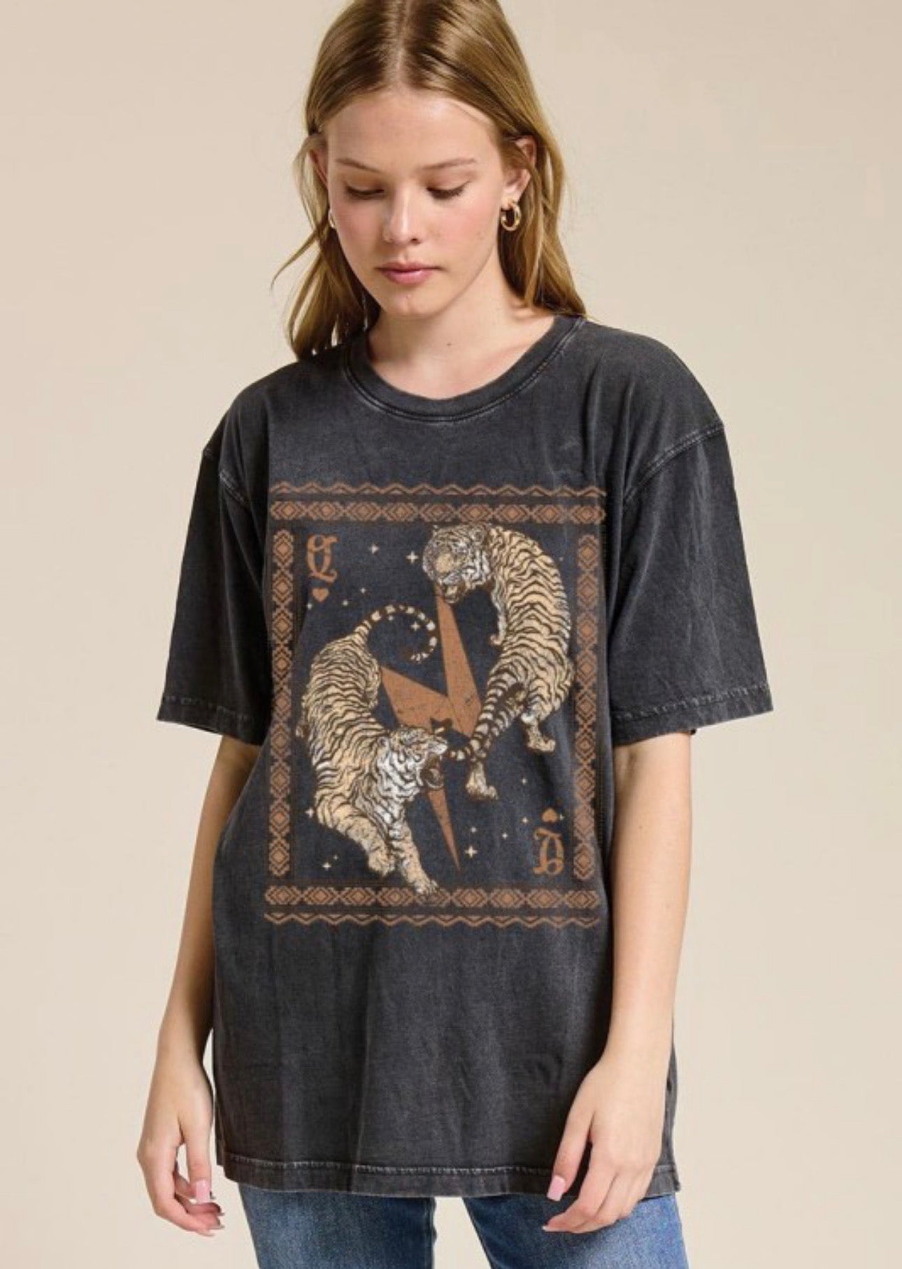 Tiger Graphic Tee image 3
