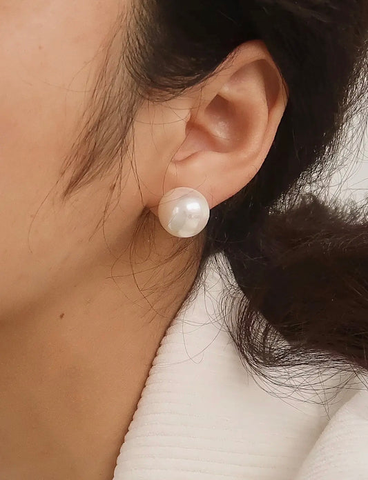 Pearl Studs