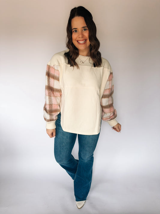 Nicole Pullover image 0